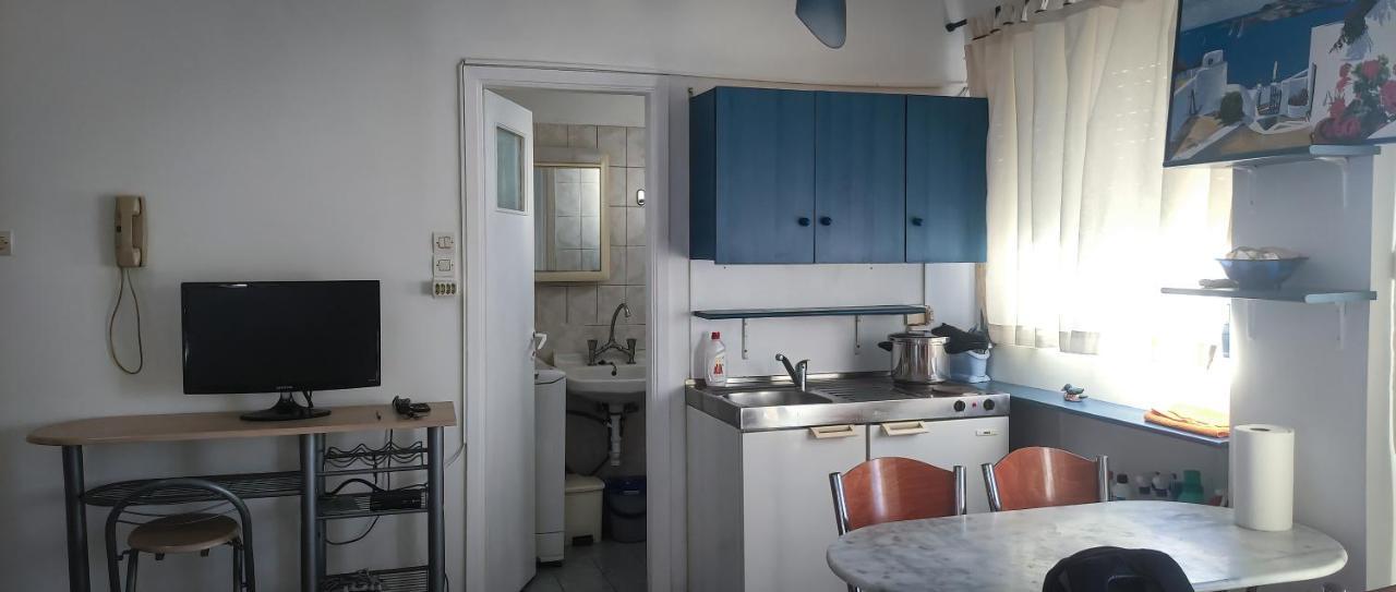 Appartement Loutraki Times Extérieur photo